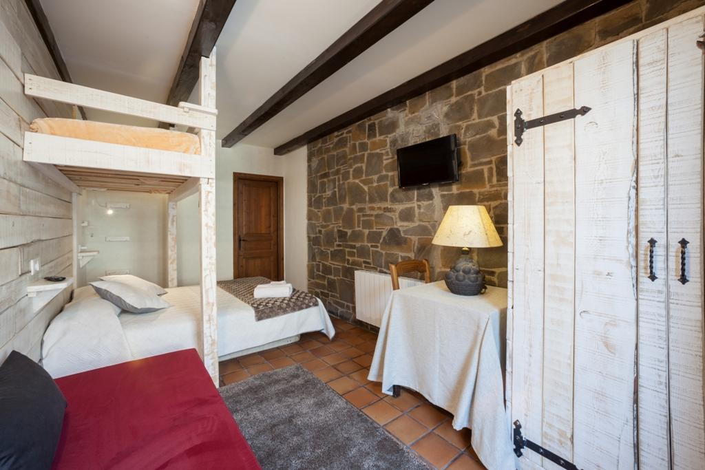 Albergue Boi Romanic Suites Barruera Ngoại thất bức ảnh