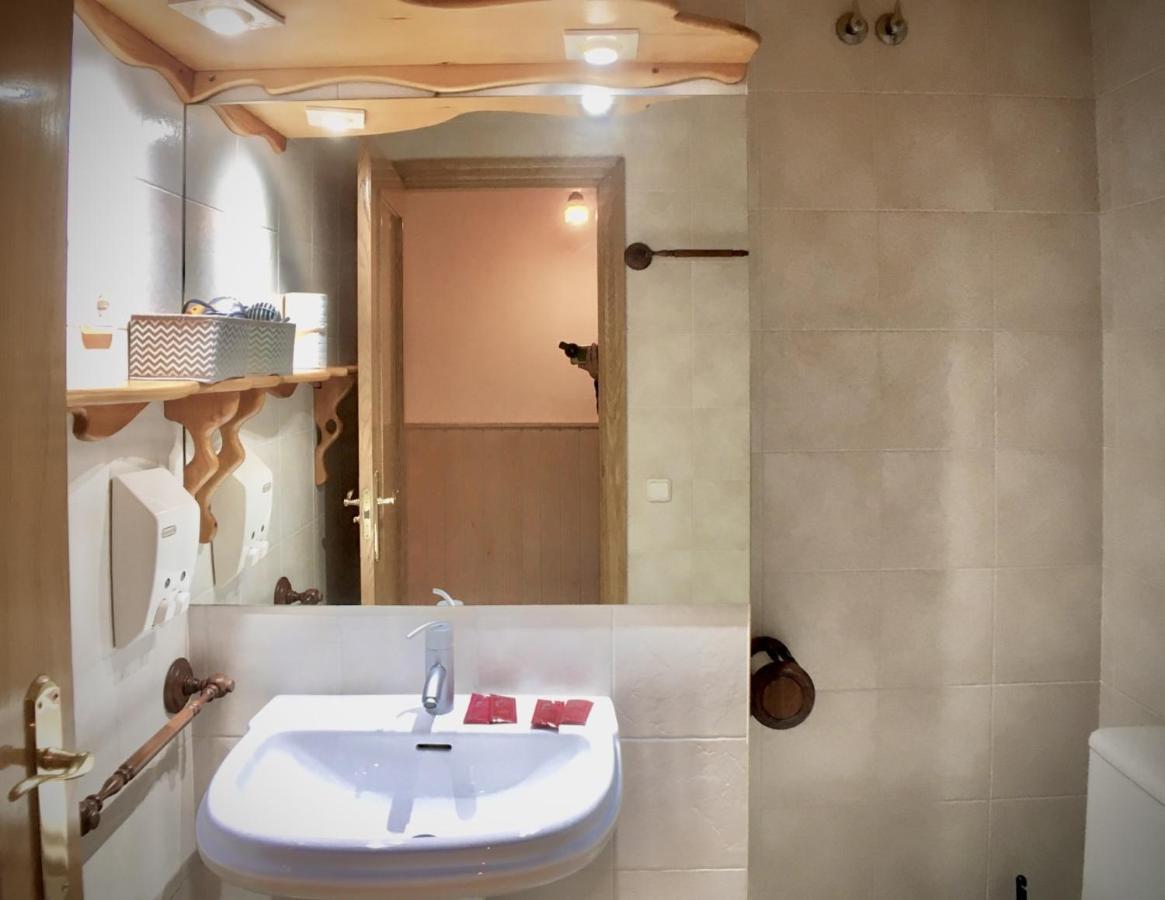 Albergue Boi Romanic Suites Barruera Ngoại thất bức ảnh